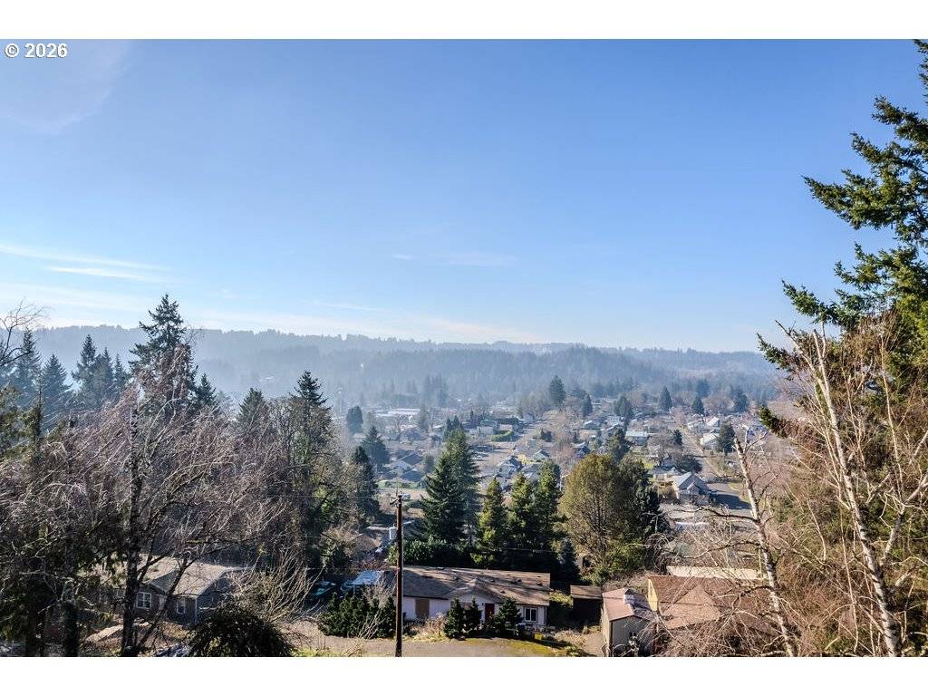 Estacada, OR 97023,589 NE WESTVIEW LN