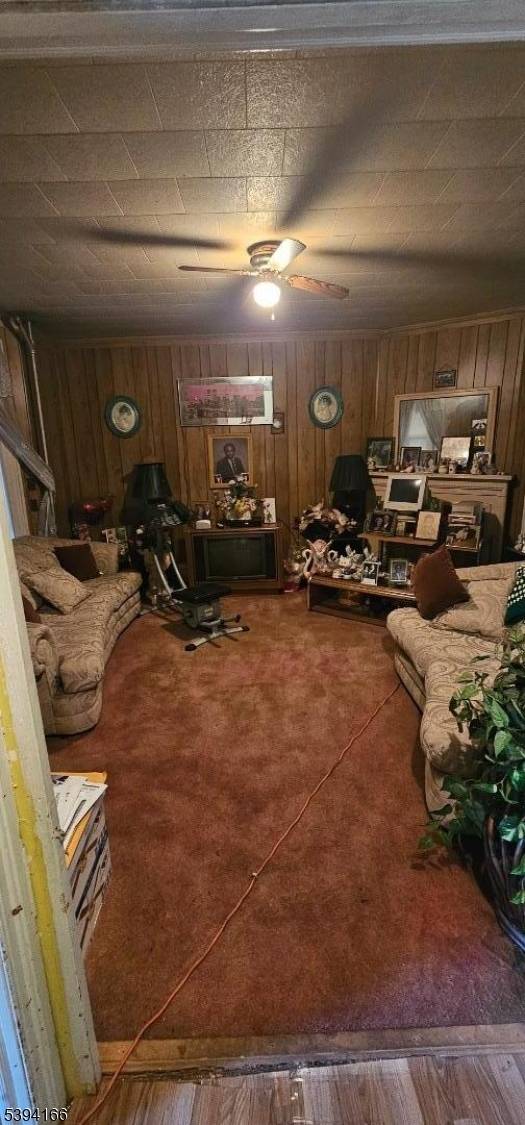 Newark City, NJ 07104,570 Summer Ave