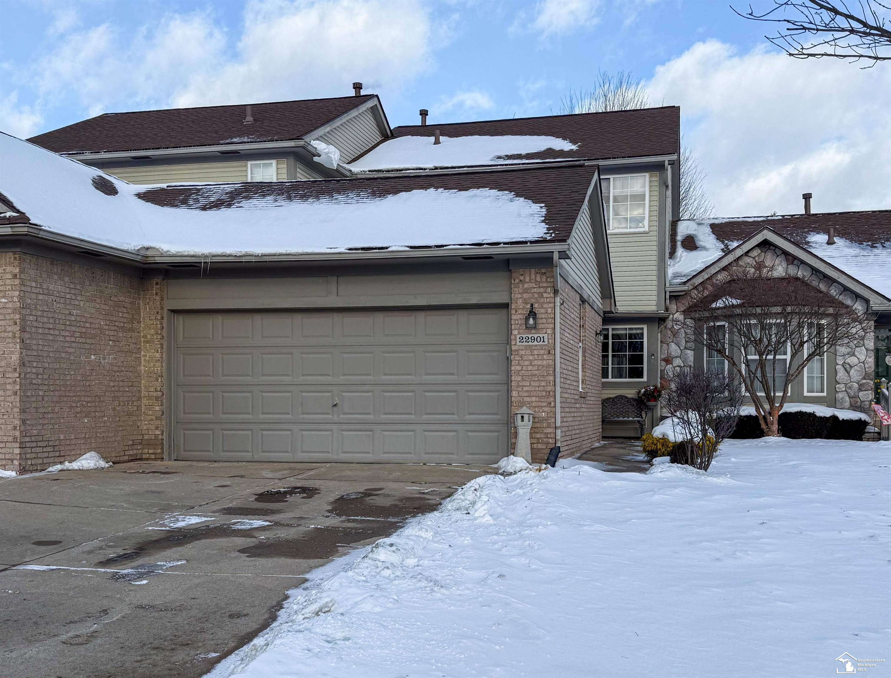 Taylor, MI 48180,22901 Woodcreek DR