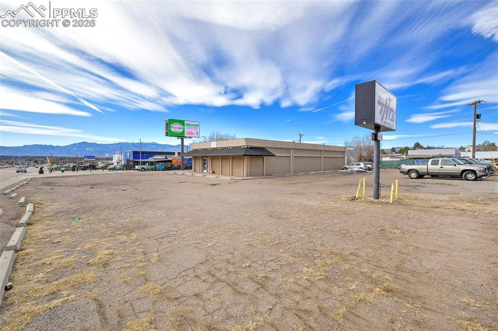 Colorado Springs, CO 80918,4630 Austin Bluffs Pkwy