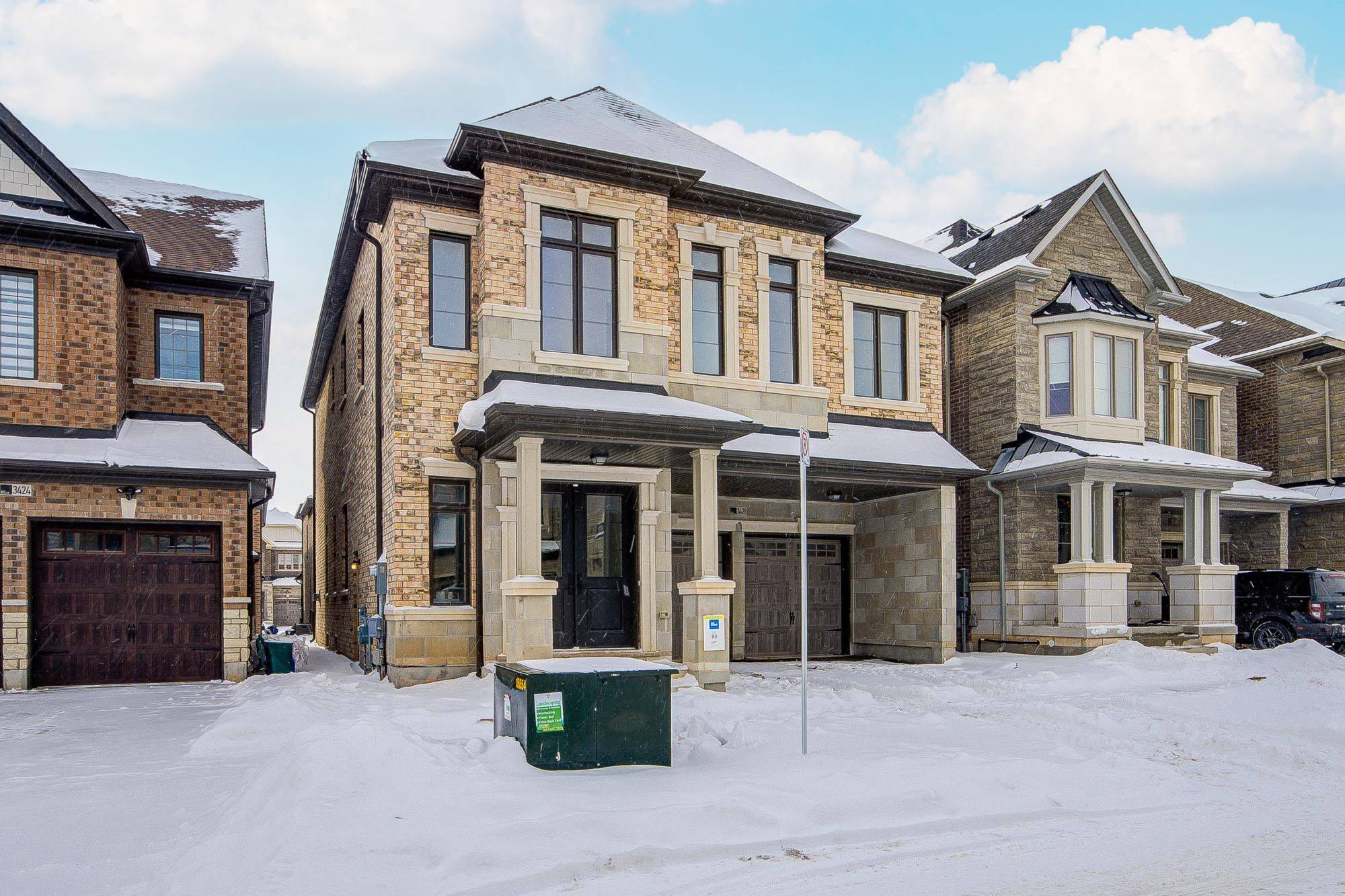Oakville, ON L6H 0Y8,3428 Mosley Gate