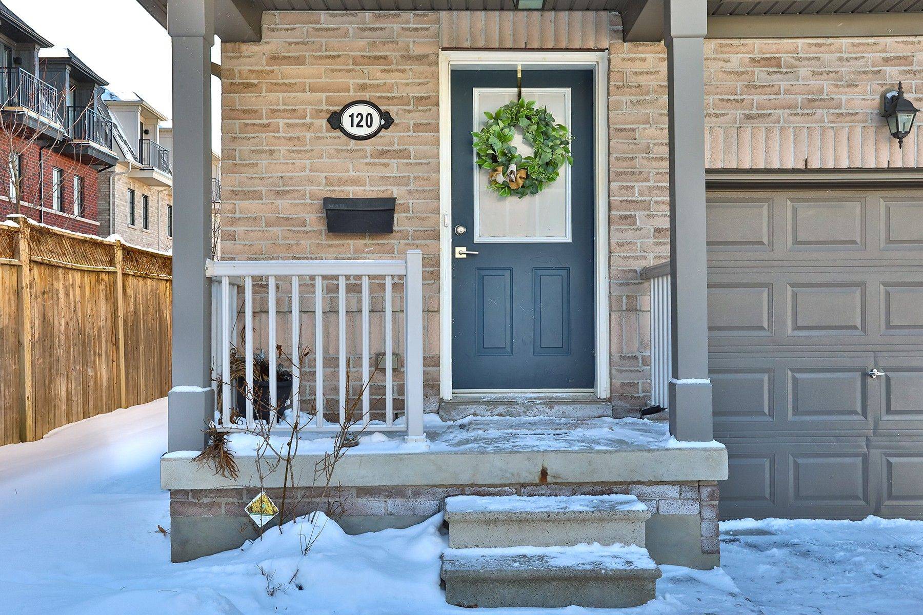 Mississauga, ON L5M 7Z6,86 Joymar DR #120