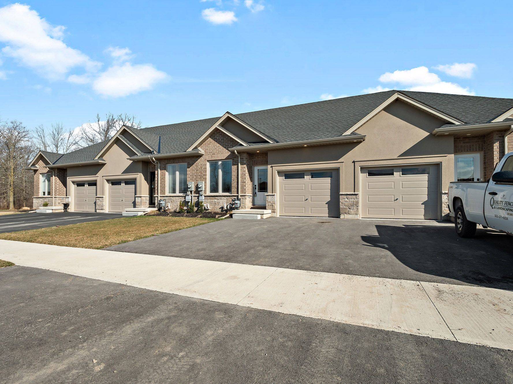 Welland, ON L3B 5N8,15 Austin DR S