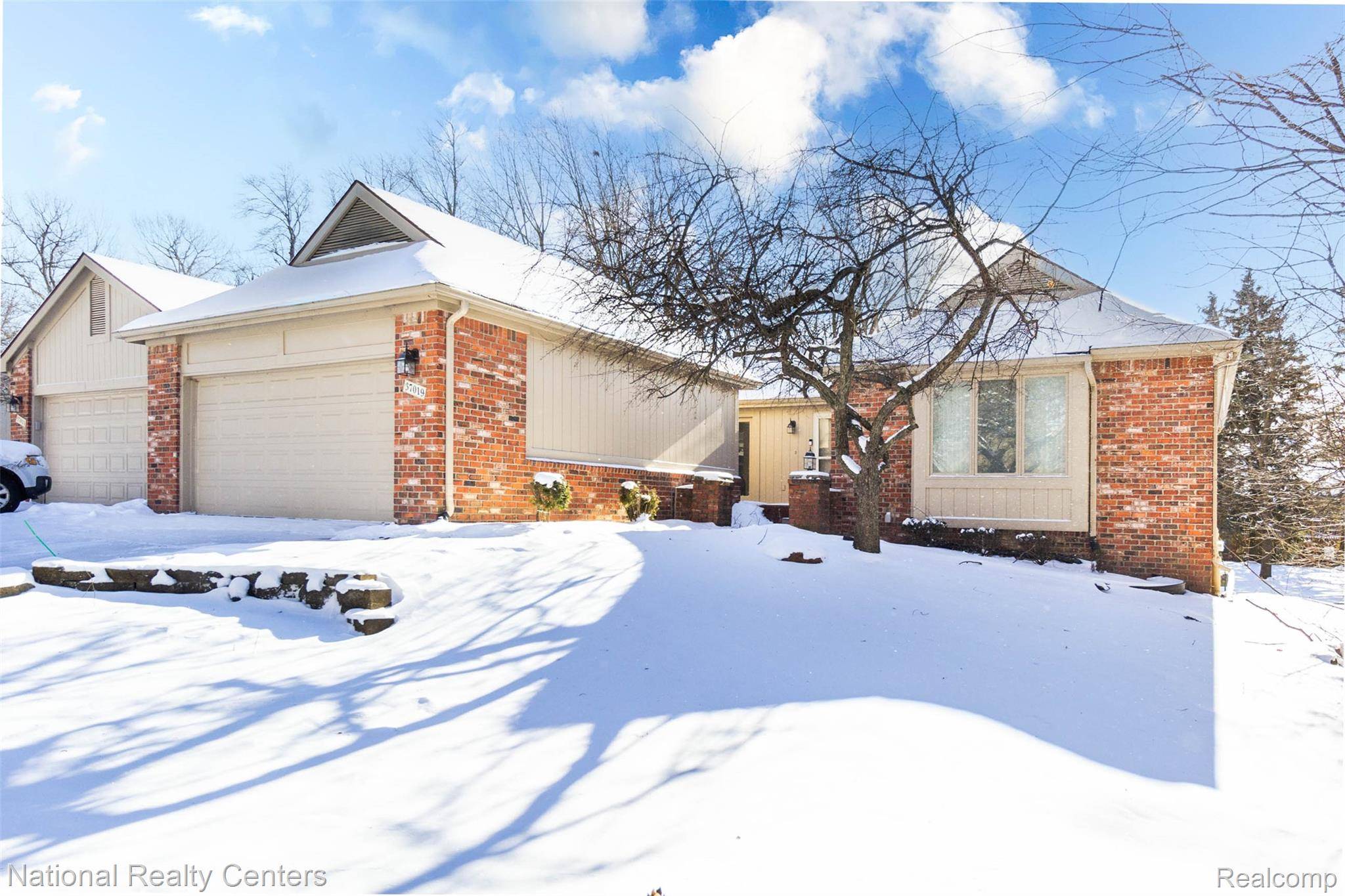 Farmington Hills, MI 48331,37019 Driftwood #5