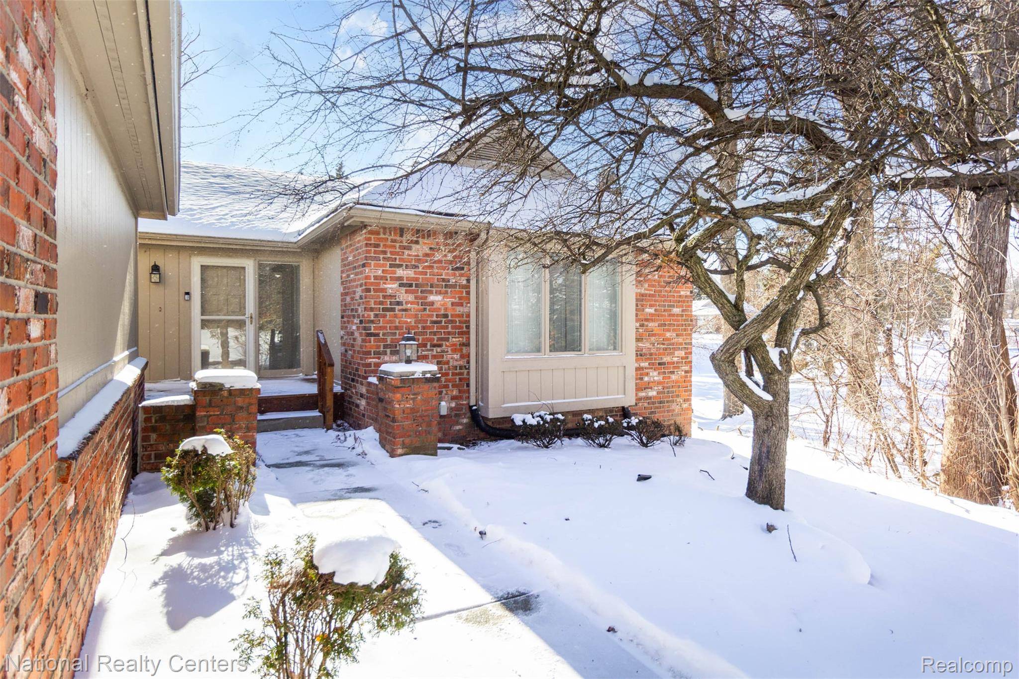 Farmington Hills, MI 48331,37019 Driftwood #5