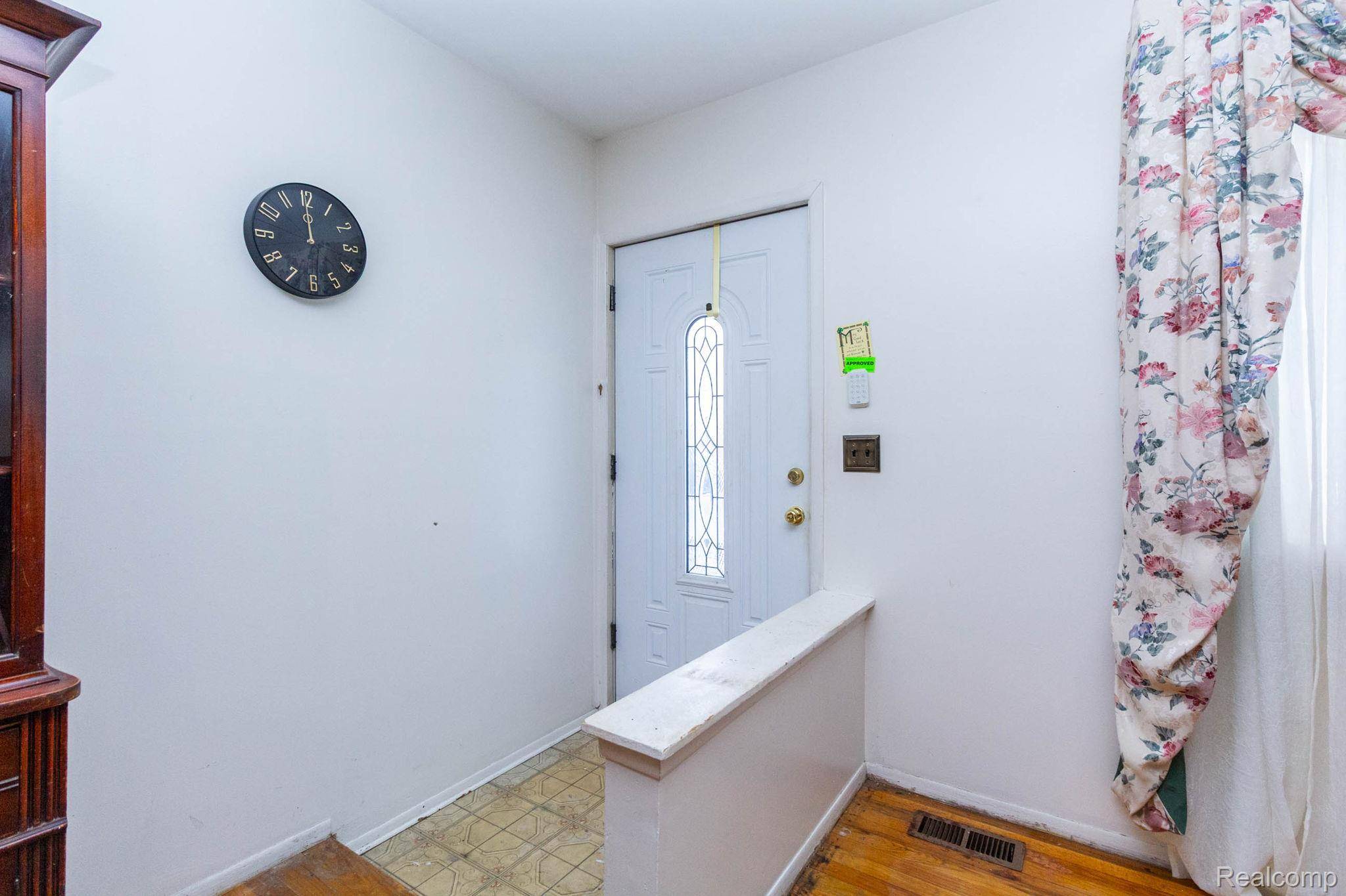 Clinton Township, MI 48035,19736 McKishnie ST