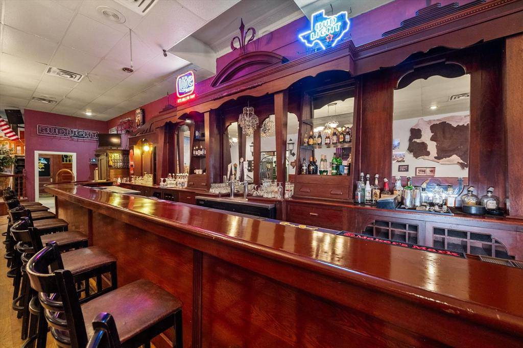 Corsicana, TX 75110,107 S Beaton Street