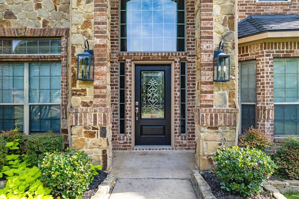 Hurst, TX 76054,621 Trails End Court