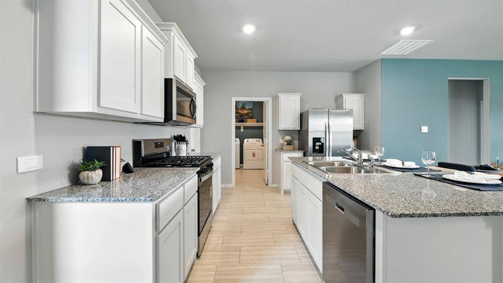 Denton, TX 76249,608 SHADED GROVE Drive