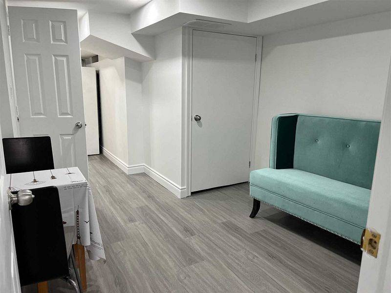 Toronto C01, ON M5T 2B9,12 Glasgow ST #Bsmt