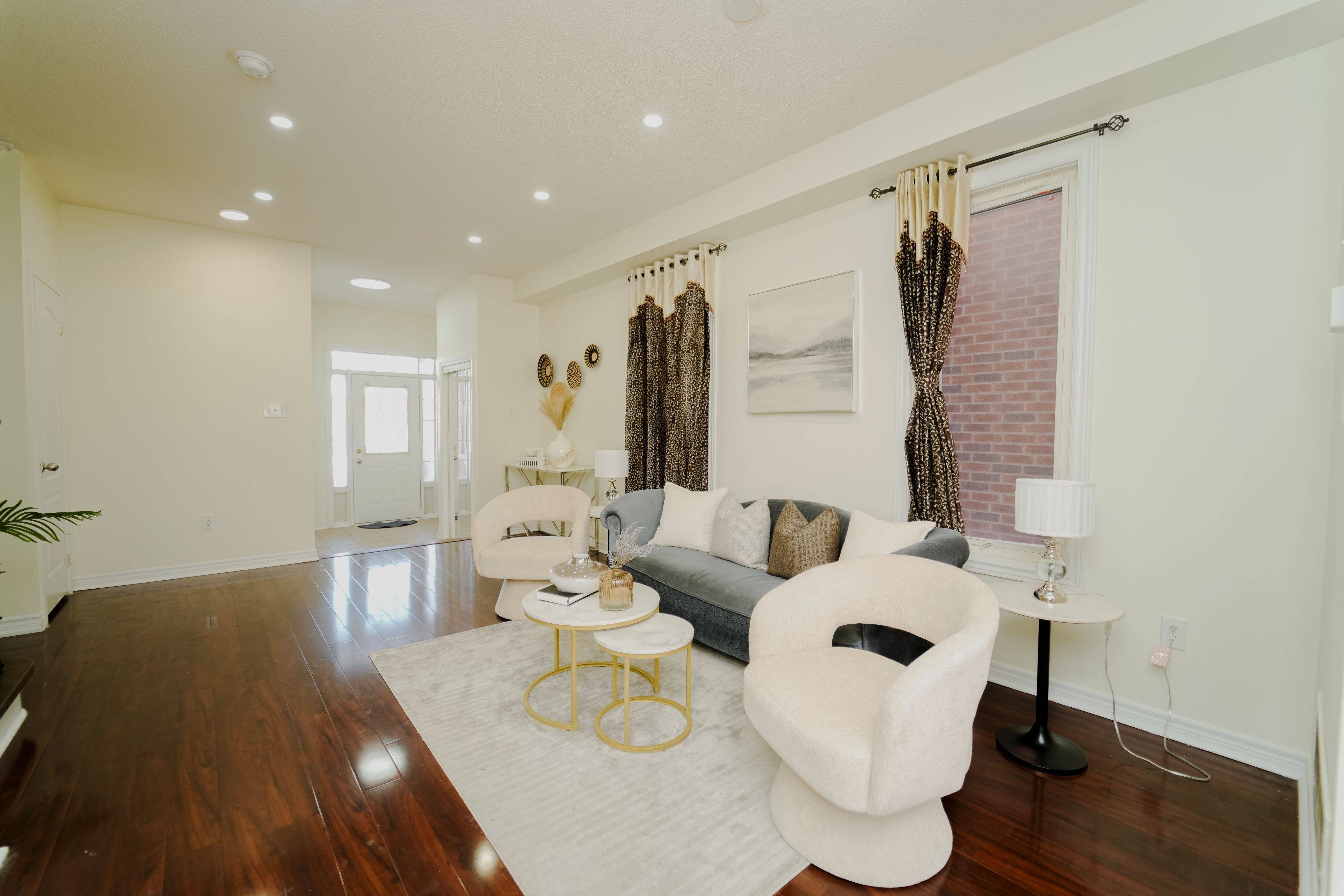 Brampton, ON L6V 4N5,133 Seahorse AVE