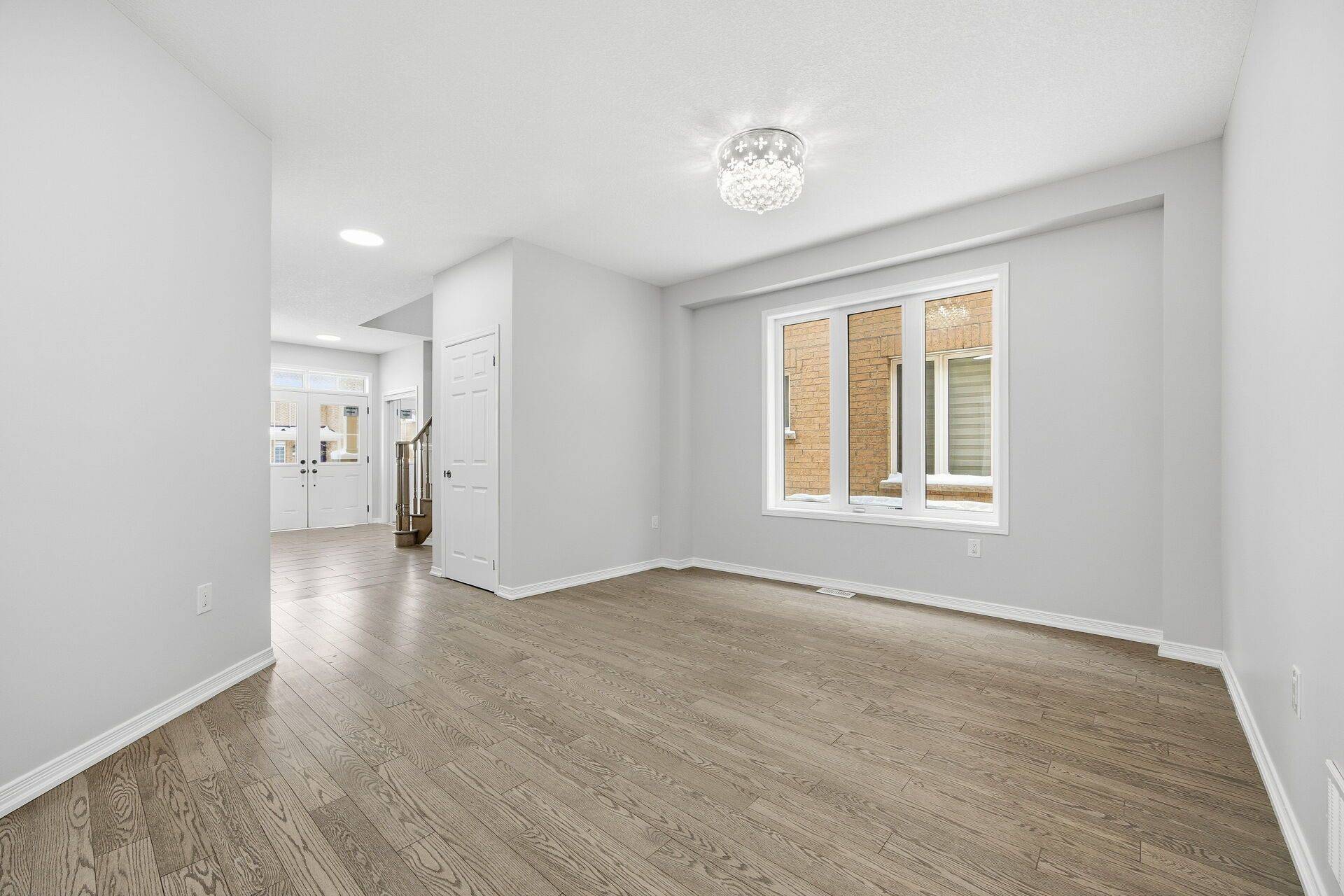 Brampton, ON L7A 4N2,584 Remembrance RD