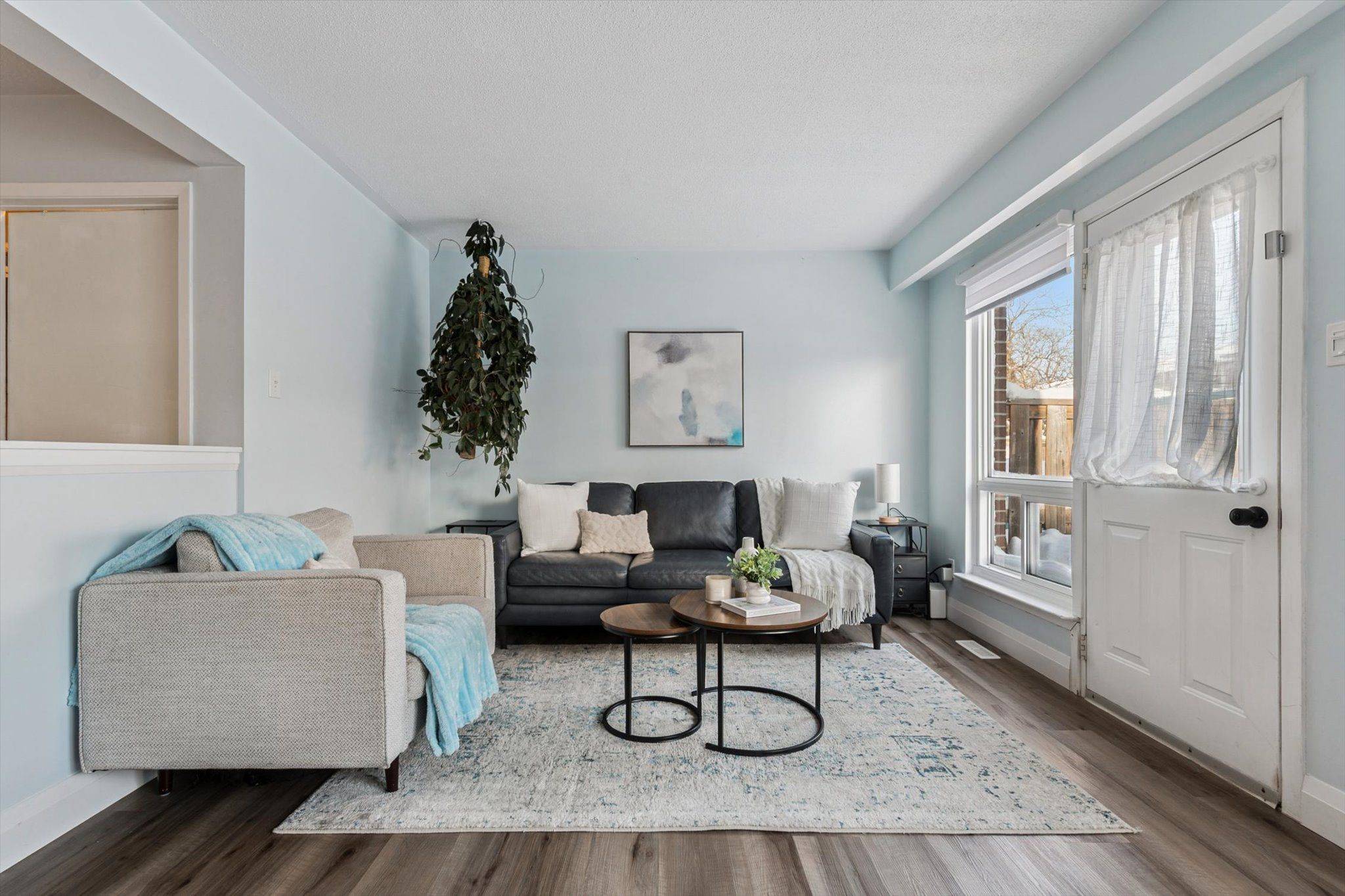 Guelph, ON N1H 5T8,121 Bagot ST #30