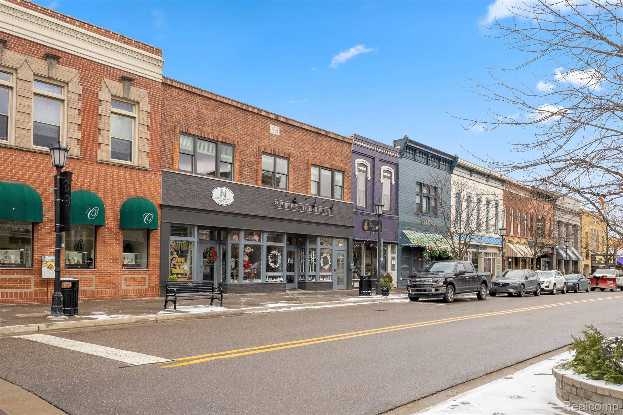 Northville, MI 48167,107 E MAIN ST #204