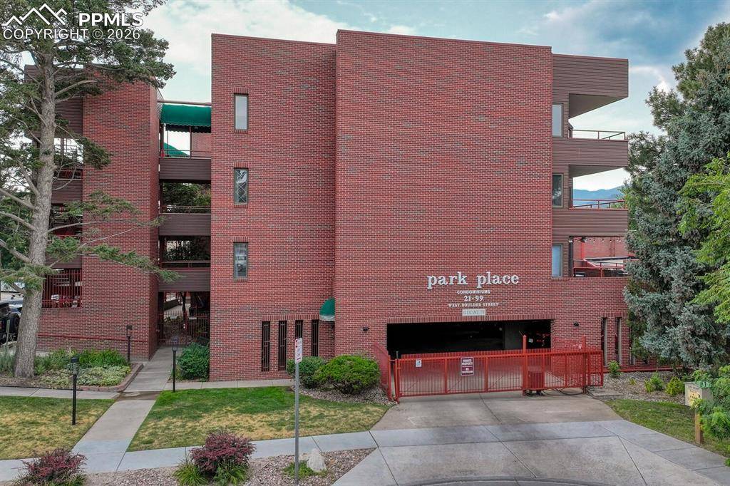 Colorado Springs, CO 80903,75 W Boulder ST