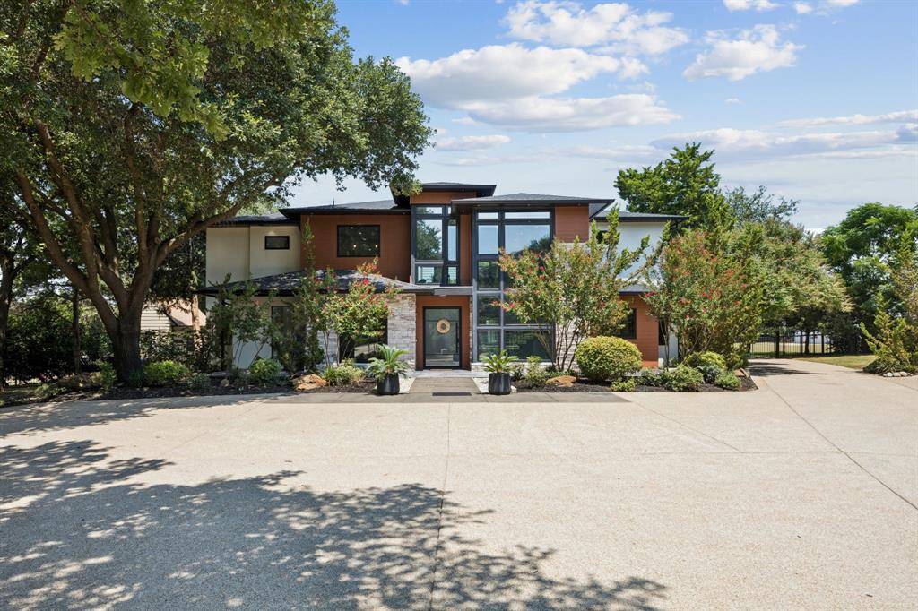 Southlake, TX 76092,1006 Quail Run Road