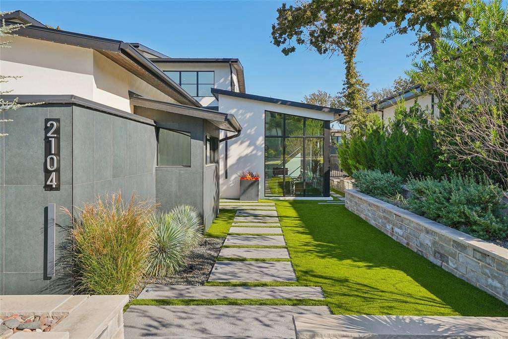 Westlake, TX 76262,2104 Ainsley Court