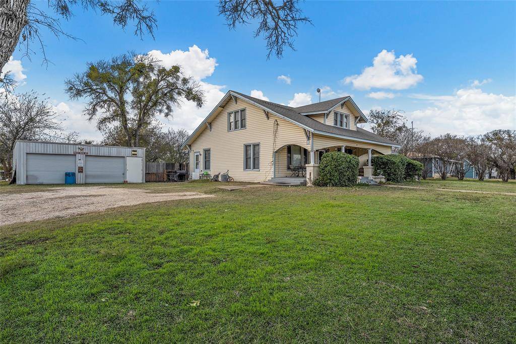 Meridian, TX 76665,306 S Cleveland