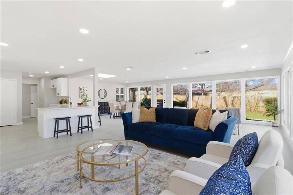 Arlington, TX 76013,1509 University Drive