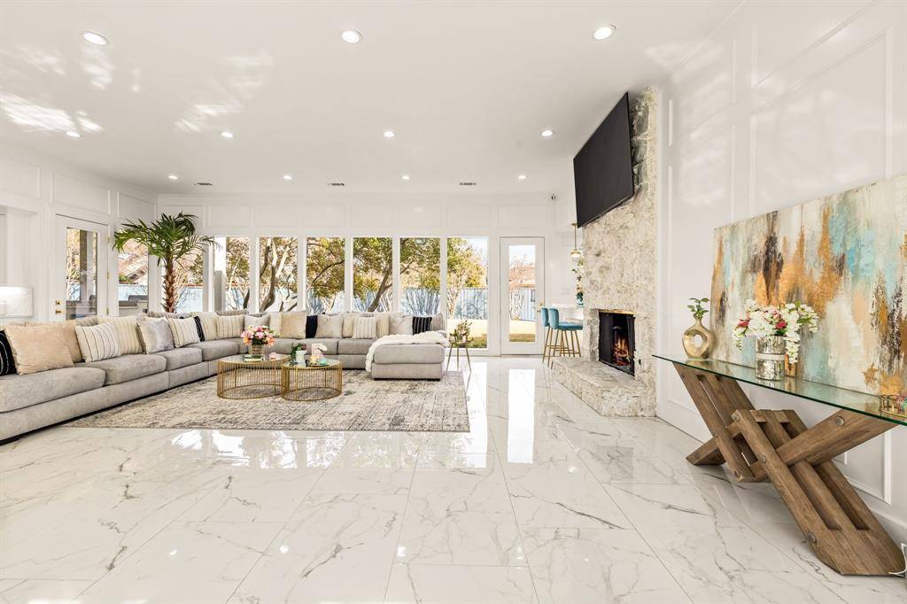 Dallas, TX 75248,5407 Westgrove Drive