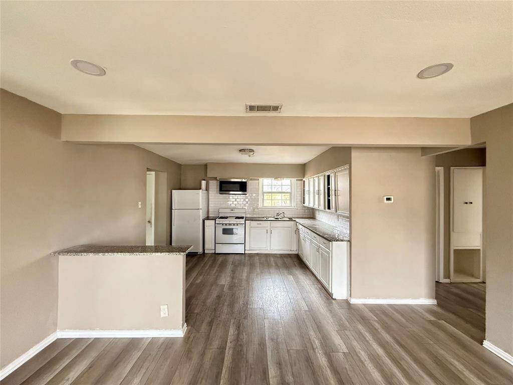 Mesquite, TX 75150,3442 Caracas Drive