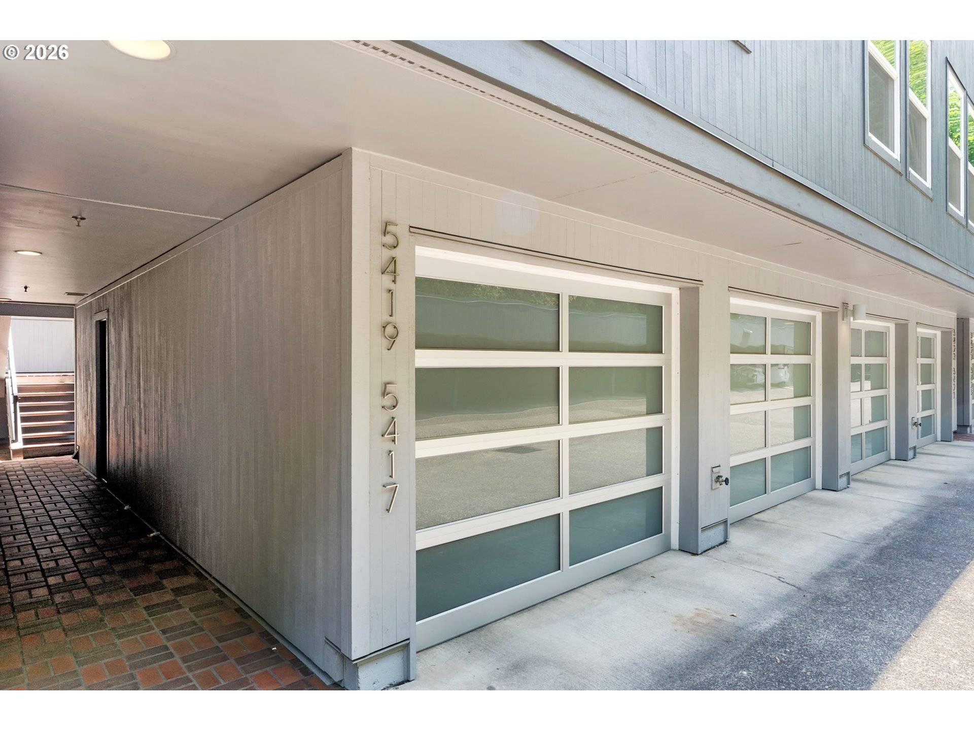 Portland, OR 97239,5417 S VIEW POINT TER