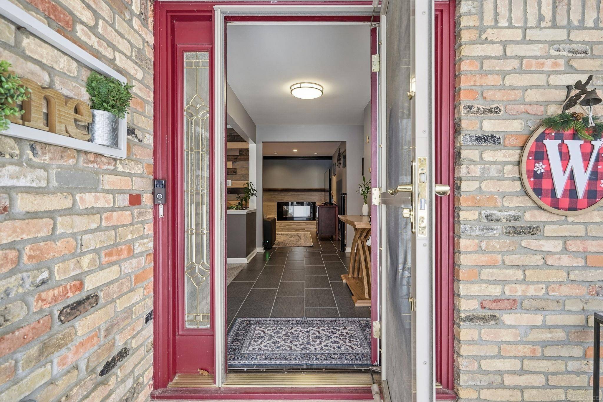 Grand Blanc, MI 48439,6325 Kings Pointe RD