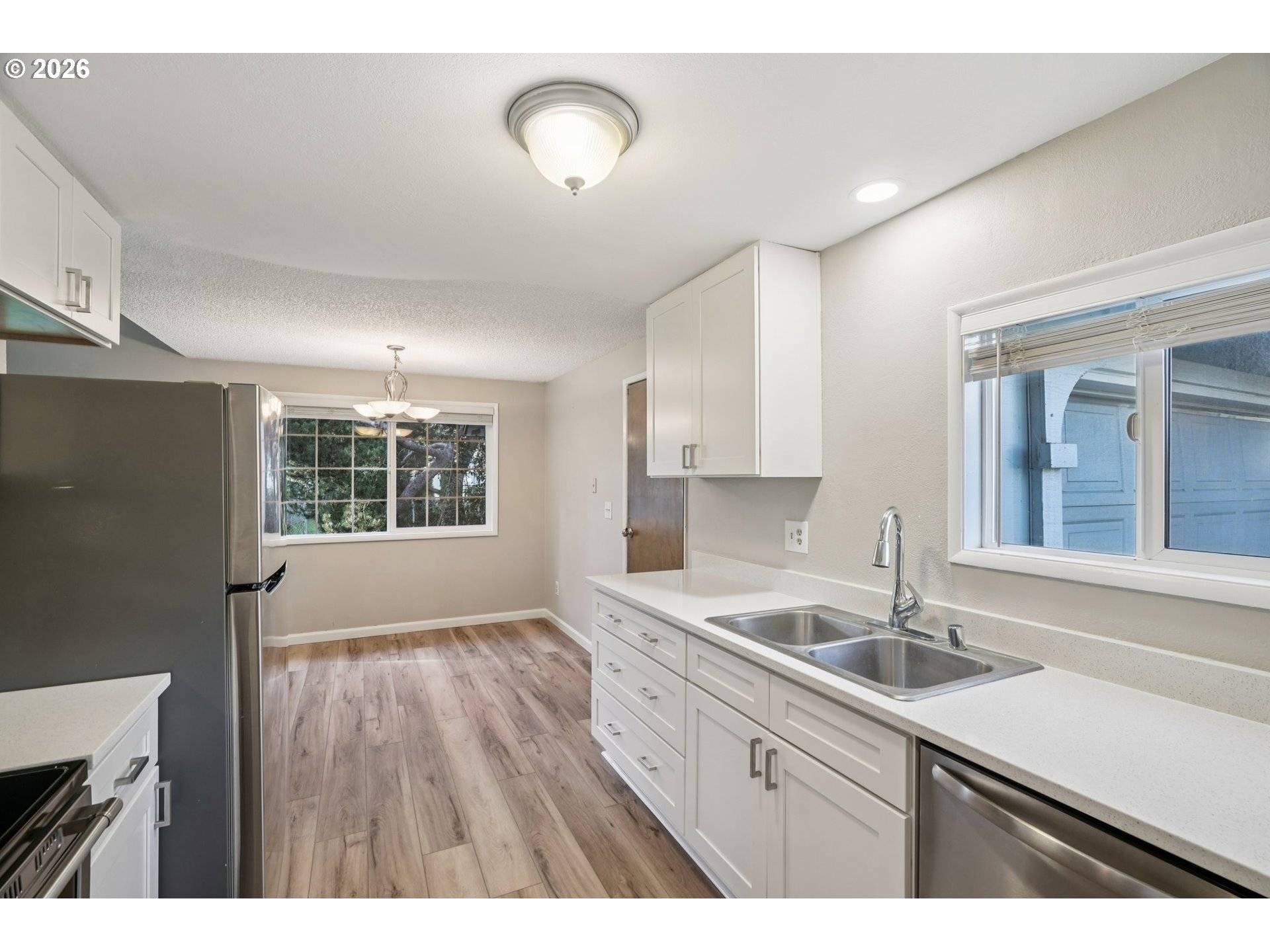 Vancouver, WA 98684,810 NE PINEBROOK AVE