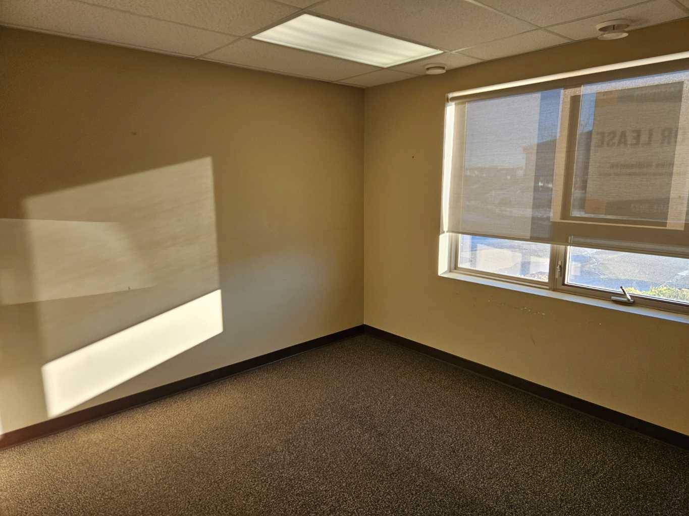 7471 Edgar Industrial BND #14, Red Deer, AB T4P 3Z5