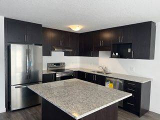 Kitchener, ON N2R 1R2,15 Roper PL