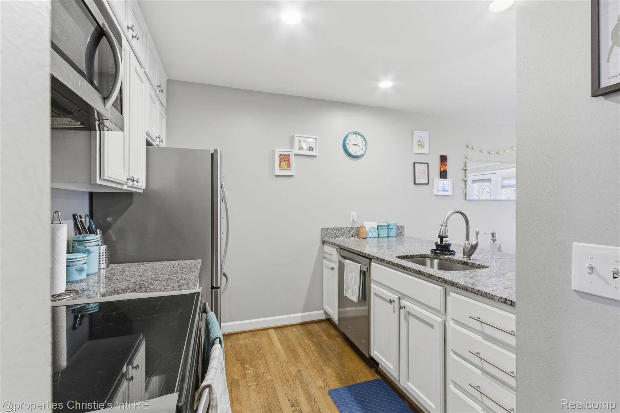 Ferndale, MI 48220,519 E Breckenridge ST