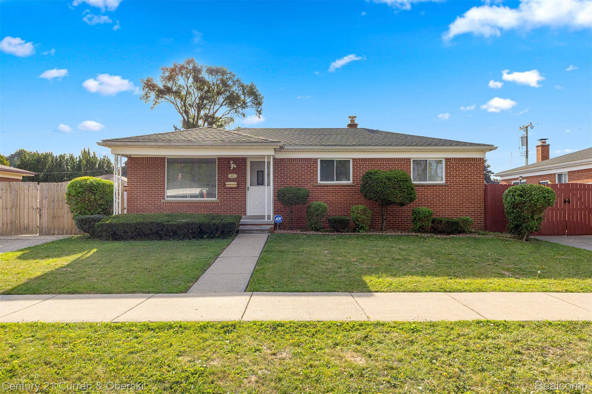 Lincoln Park, MI 48146,1375 Wilson AVE