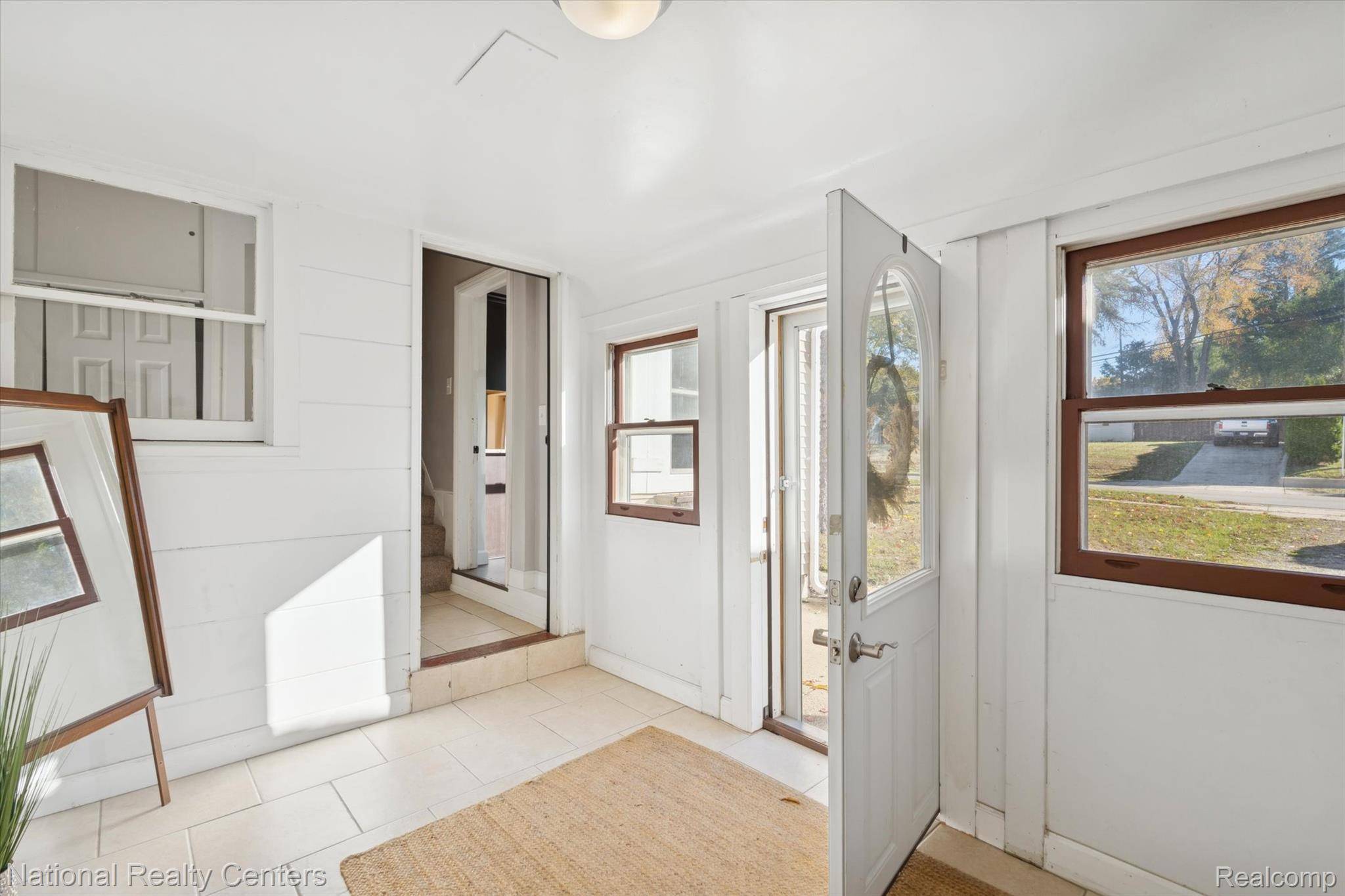 Milford, MI 48381,1127 E Commerce ST