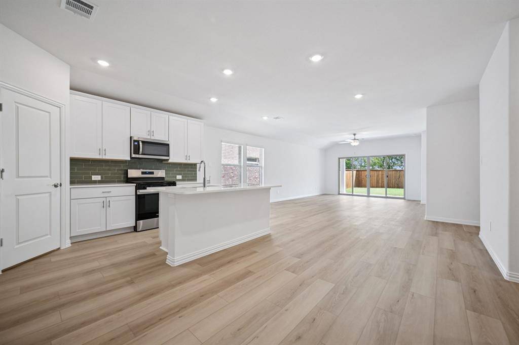 Fort Worth, TX 76036,6624 Creek Edge Circle