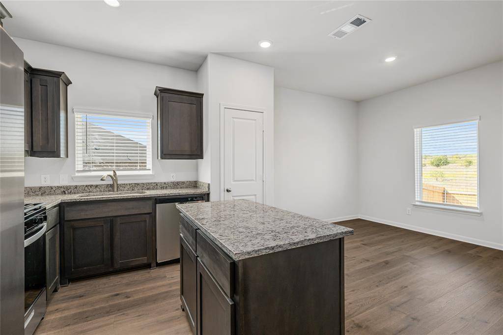 Fort Worth, TX 76108,1109 Tempe Lane