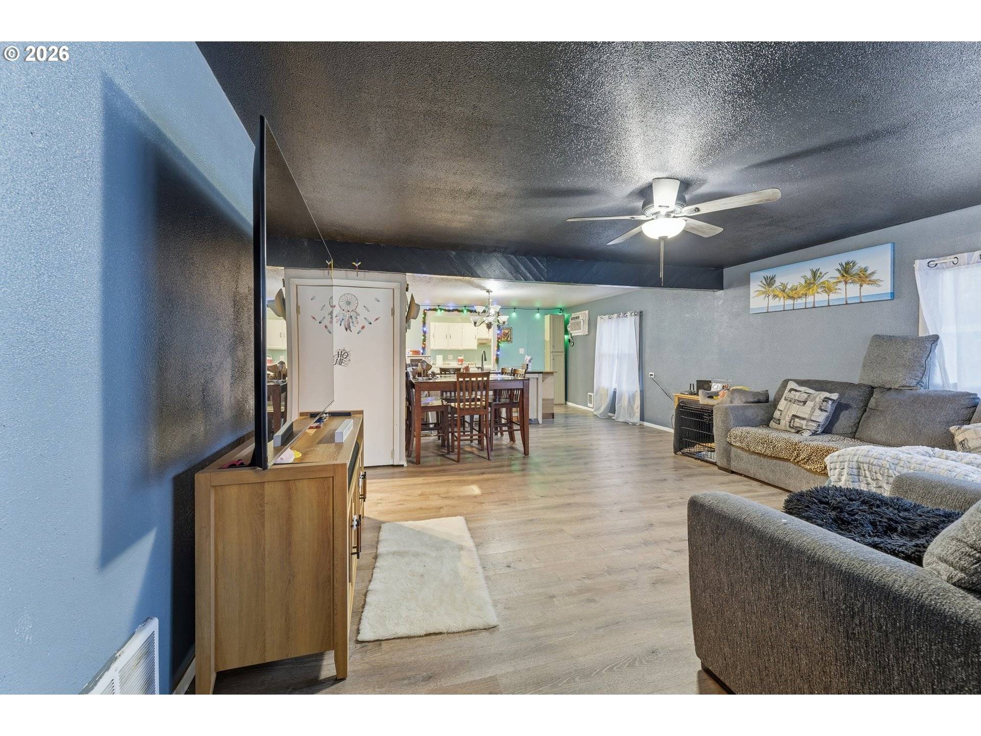 Milton Freewater, OR 97862,917 ROBBINS ST