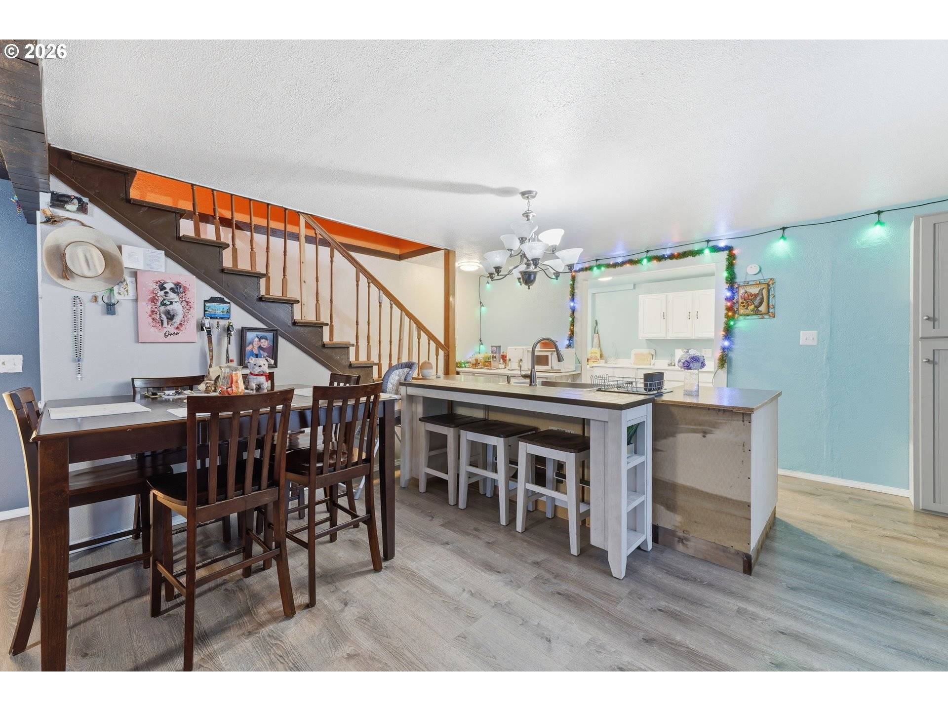 Milton Freewater, OR 97862,917 ROBBINS ST