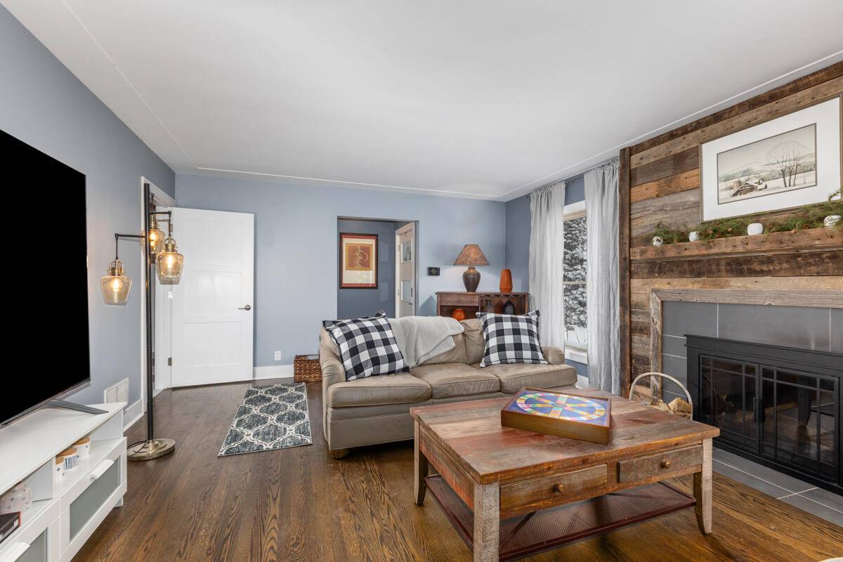 Grand Rapids, MI 49506,1407 Edgewood AVE SE