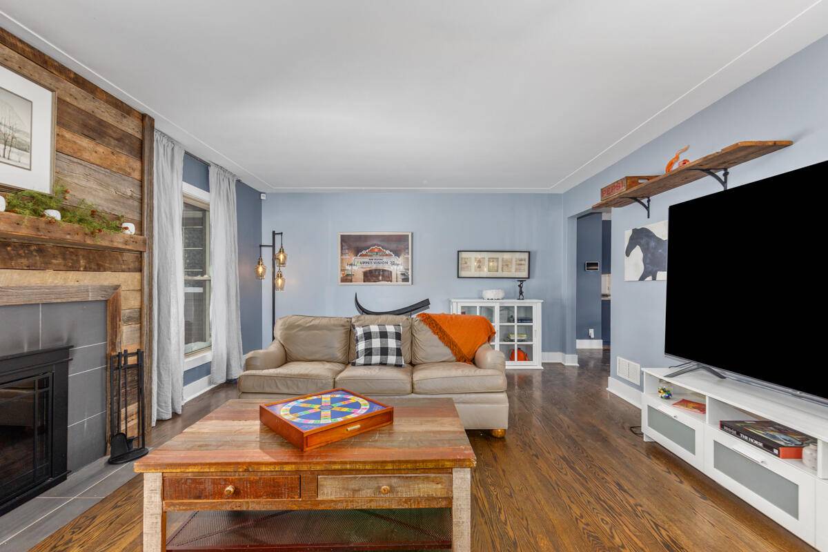 Grand Rapids, MI 49506,1407 Edgewood AVE SE