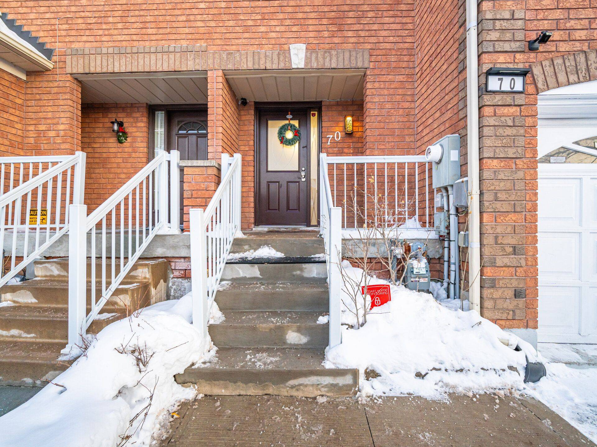 Brampton, ON L7A 1M8,70 Twin Pines CRES