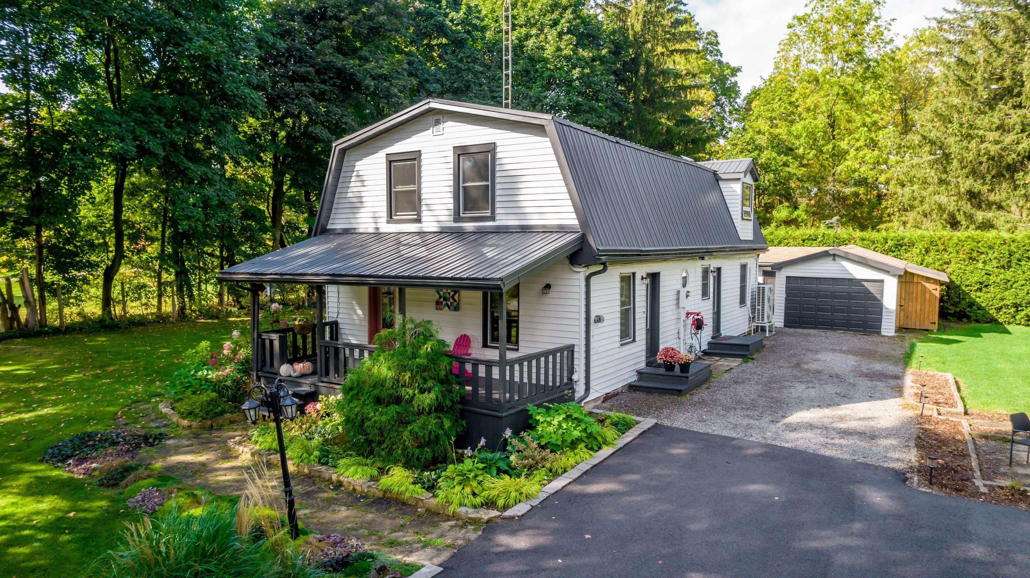 Caledon, ON L7C 1S1,1428 Mill ST