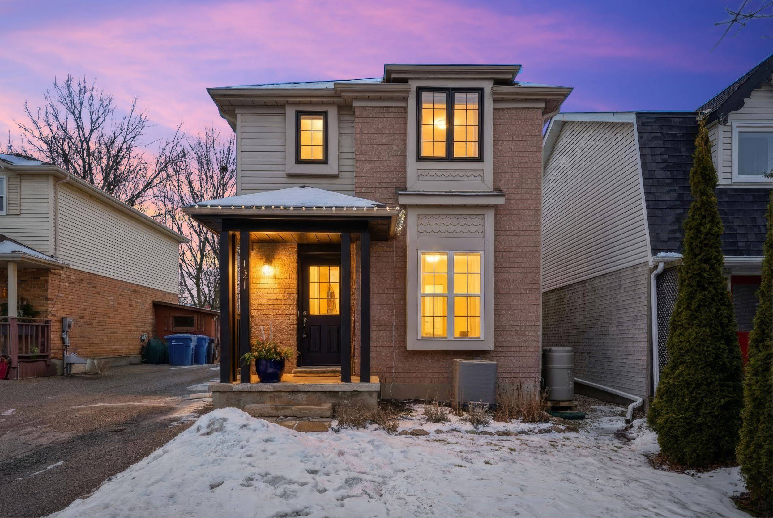 Guelph, ON N1G 4V4,121 Moss PL