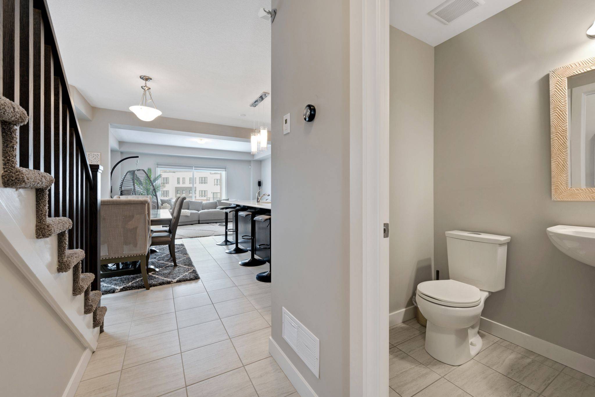 Kitchener, ON N2P 0P9,933 Robert Ferrie DR