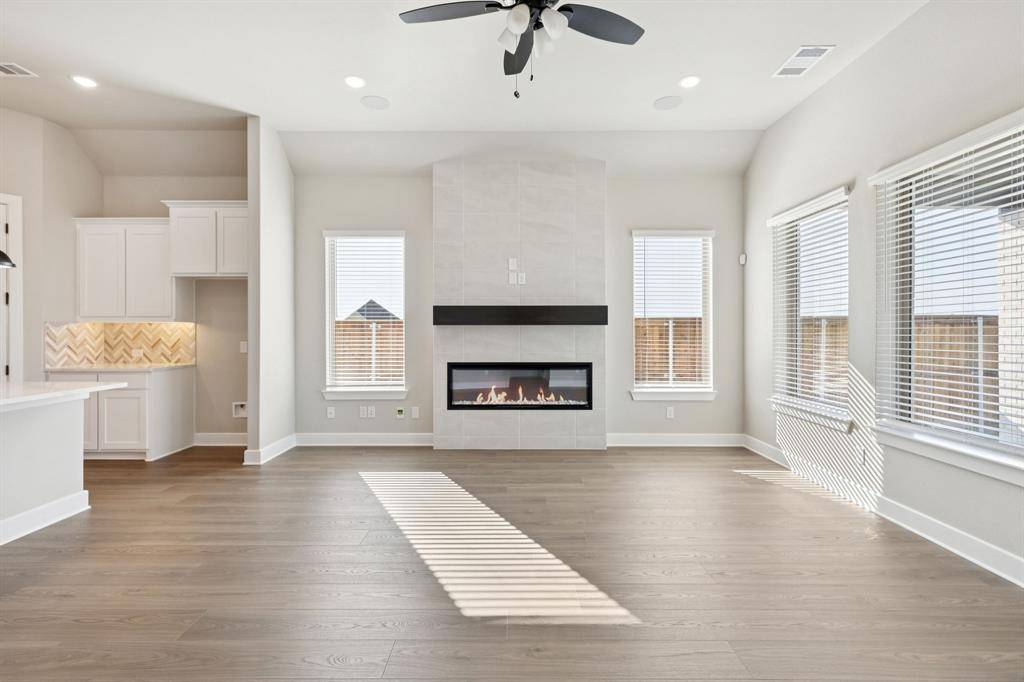 Mesquite, TX 75126,9332 Crimson Sweet