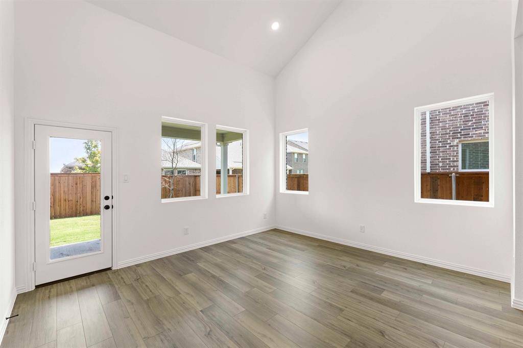 Pilot Point, TX 76258,14118 Gallatin