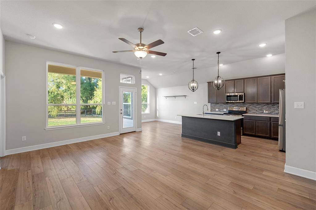 Woodway, TX 76712,377 Hadley Street