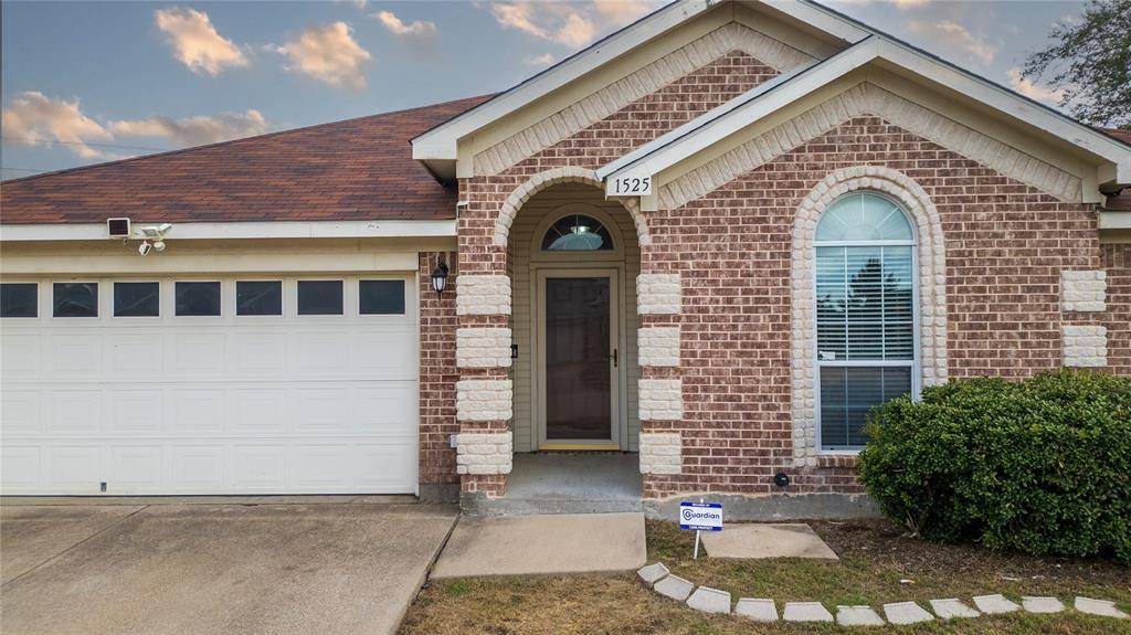 Arlington, TX 76018,1525 Sanibel Lane