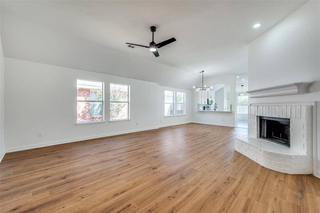 Aubrey, TX 76227,1028 Aviary Drive