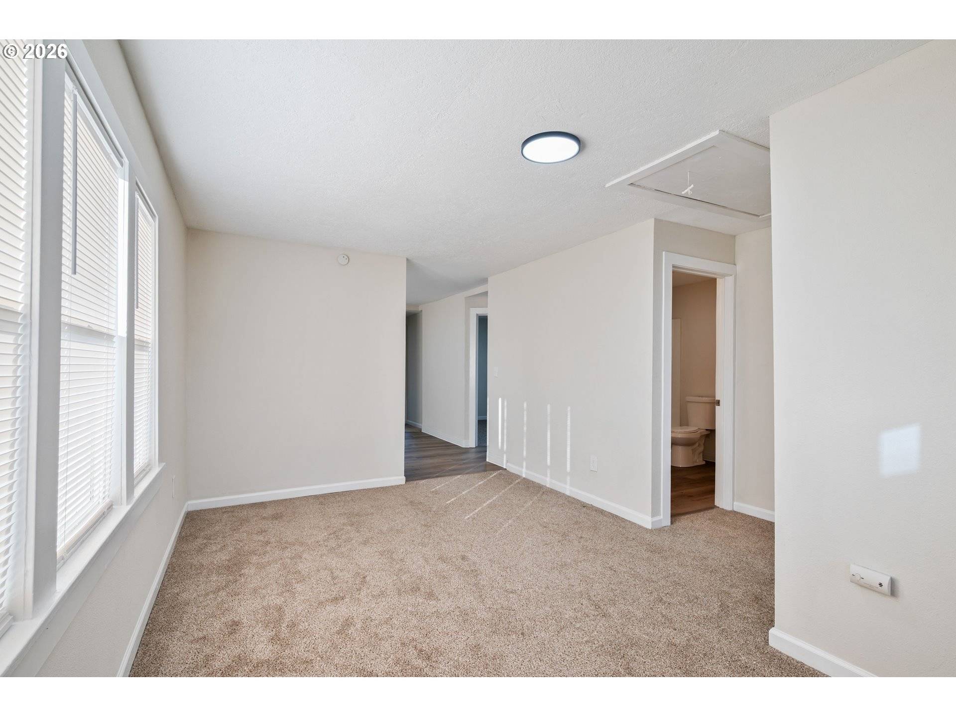 Kelso, WA 98626,309 NW 3RD AVE