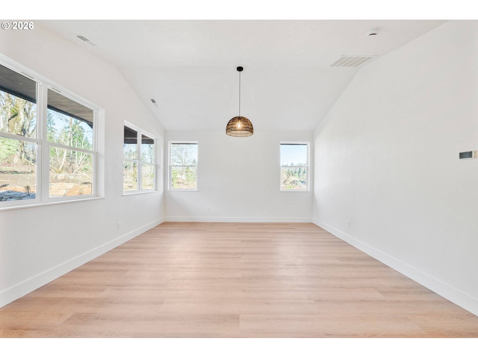 Longview, WA 98632,176 Wake Robin LN